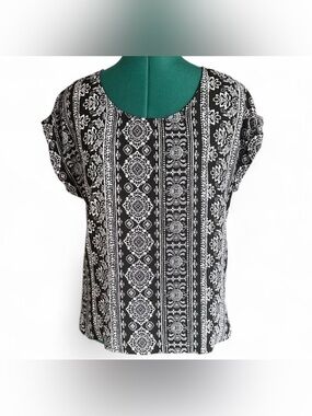 Pink Rose Black and White Printed Cap Sleeve Blouse